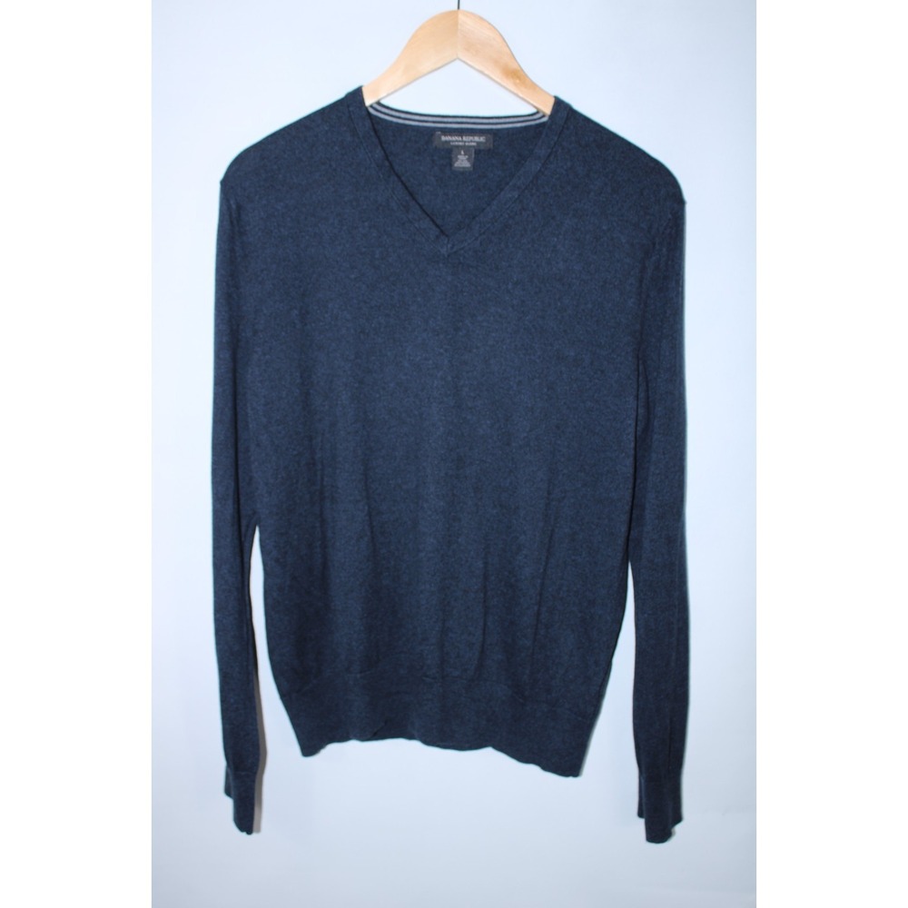 Banana Republic Men's Large Navy Blue V-Neck Luxury Blend Sweater